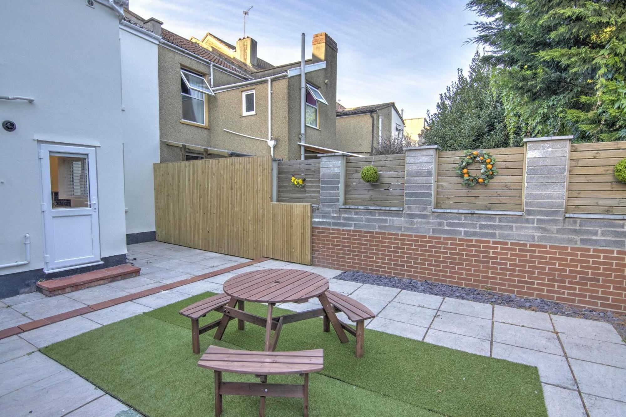 Stunning Brand New Home In St George Bristol Exterior foto